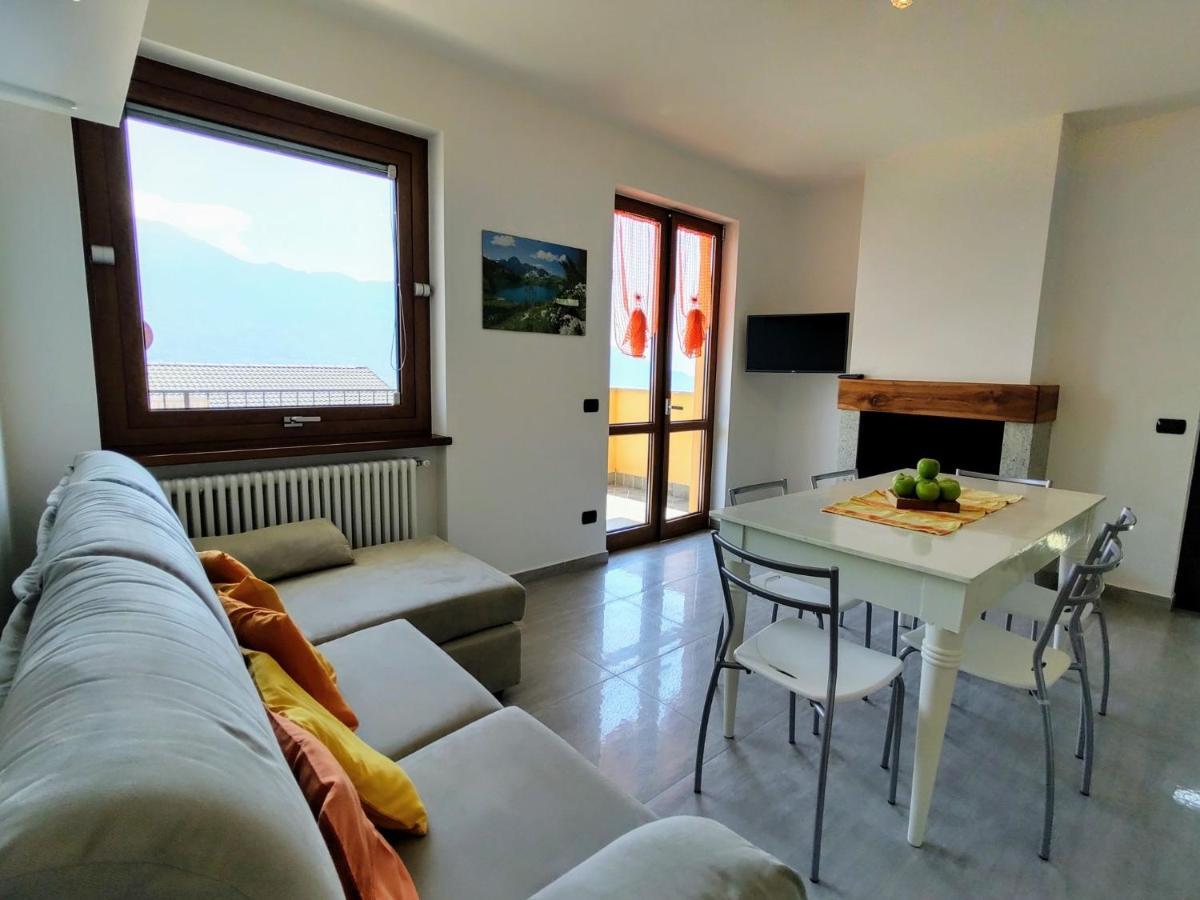 Apartment Alba E Robinia-1 By Interhome Gera Lario Bagian luar foto